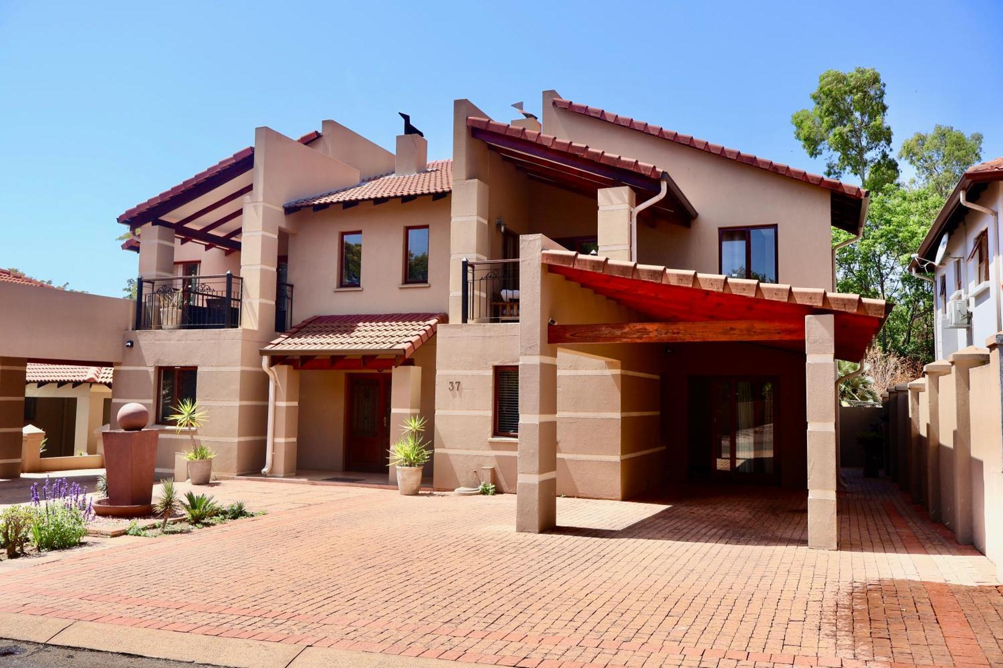 37 On Eagles Hotel Hartbeespoort Luaran gambar