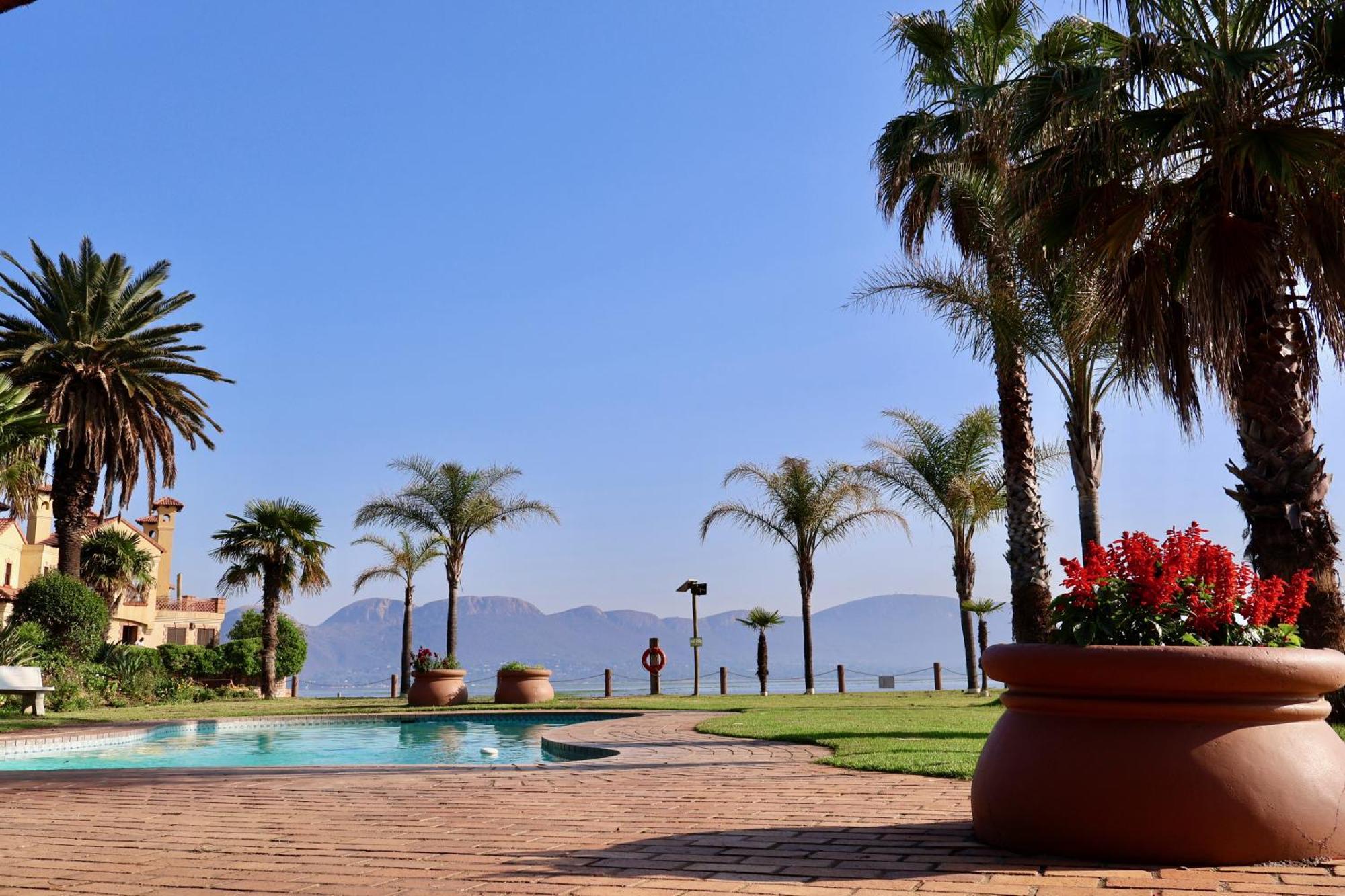 37 On Eagles Hotel Hartbeespoort Luaran gambar
