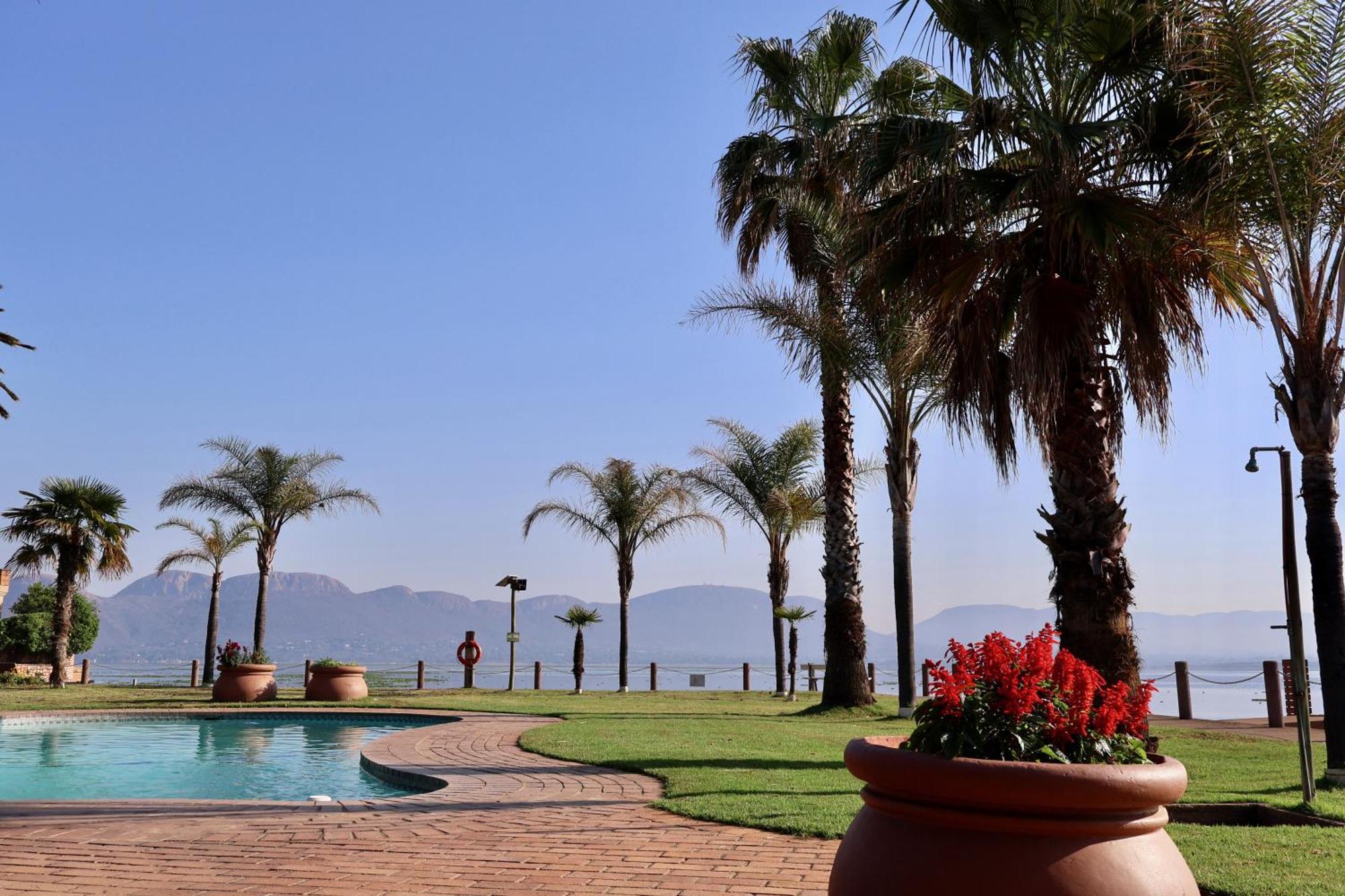 37 On Eagles Hotel Hartbeespoort Luaran gambar